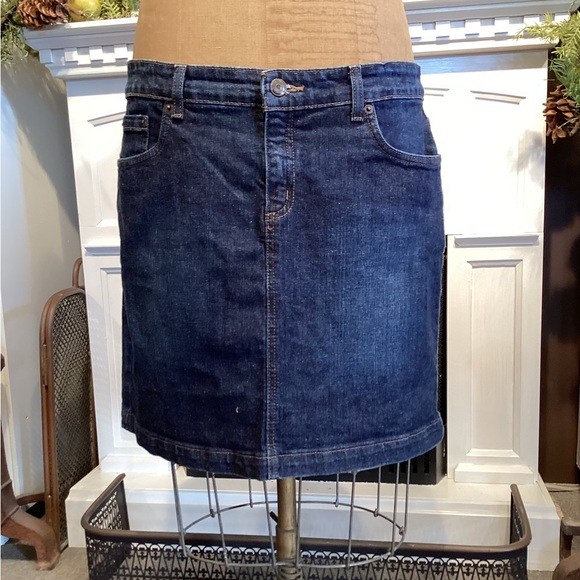 GH BASS & CO Jean skirt - Picture 2 of 5